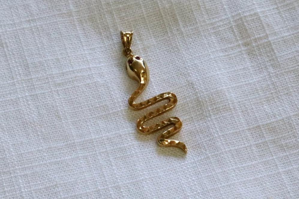 Snake Pendant in 18 Carat Solid Gold