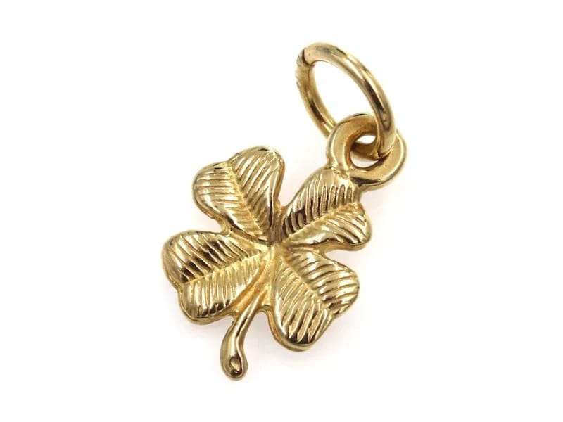 Lucky Clover Pendant in 9 Carat Solid Gold