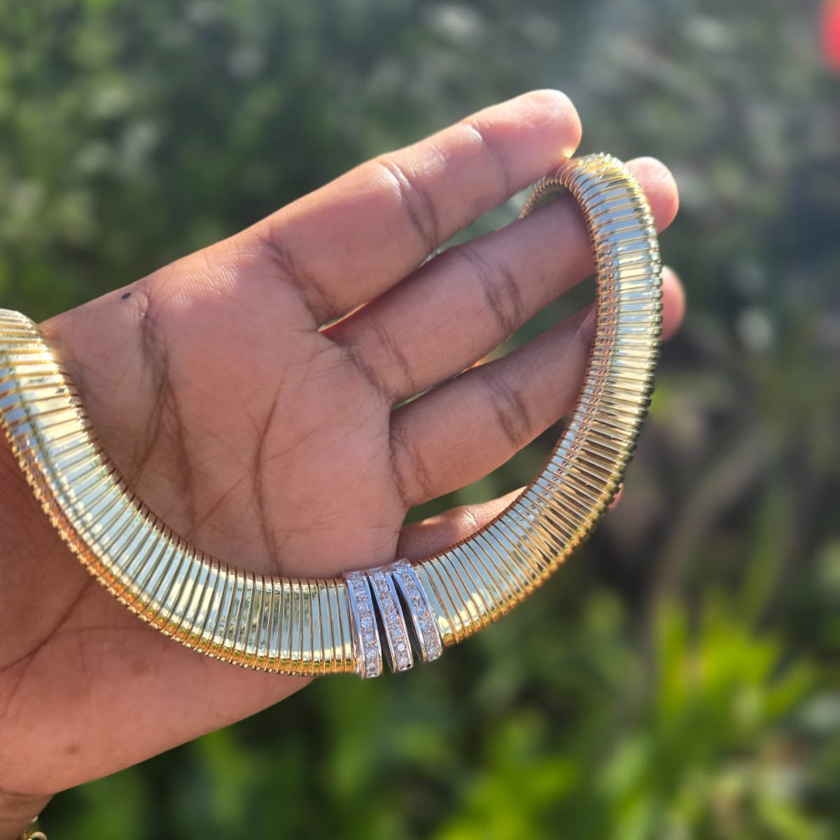 Vintage Italian Tubogas Necklace in 14 Carat Solid Gold featuring Diamonds