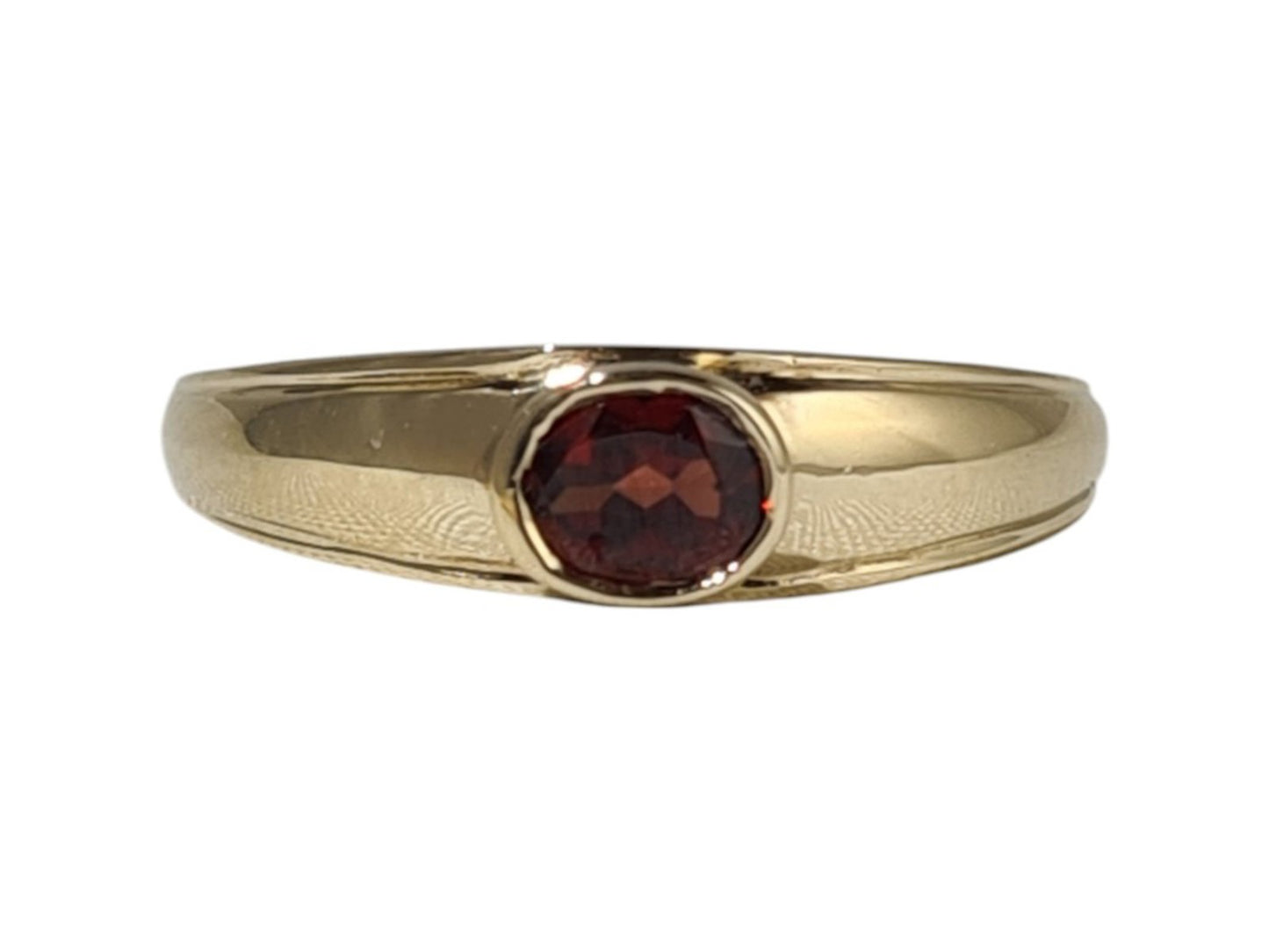 Vintage Garnet Ring in 9k Solid Gold