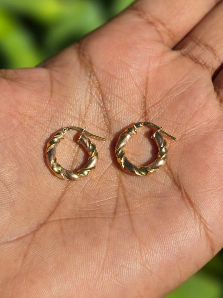 Vintage Twisted Hoop Earrings in 9 Carat Solid Gold