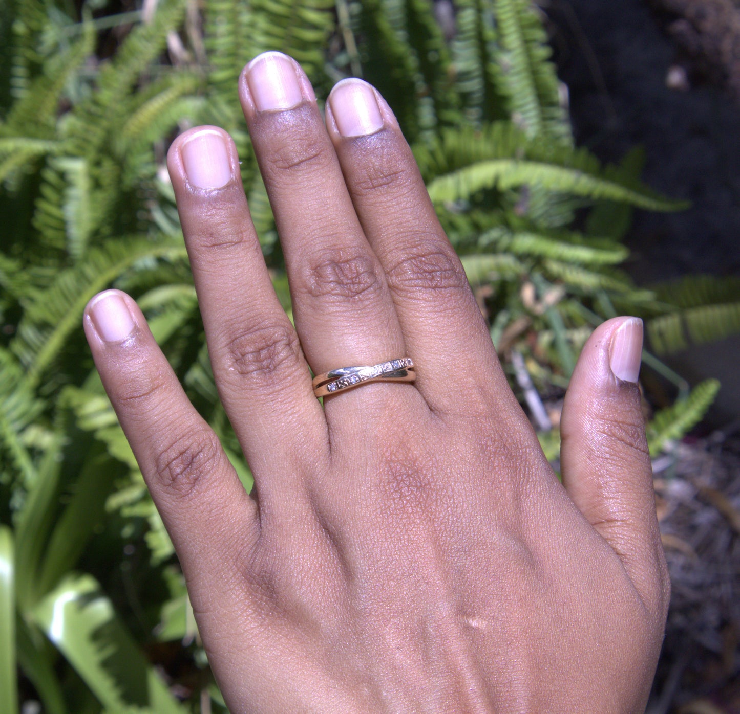 Diamond Infinity Ring in 9 Carat Solid Gold