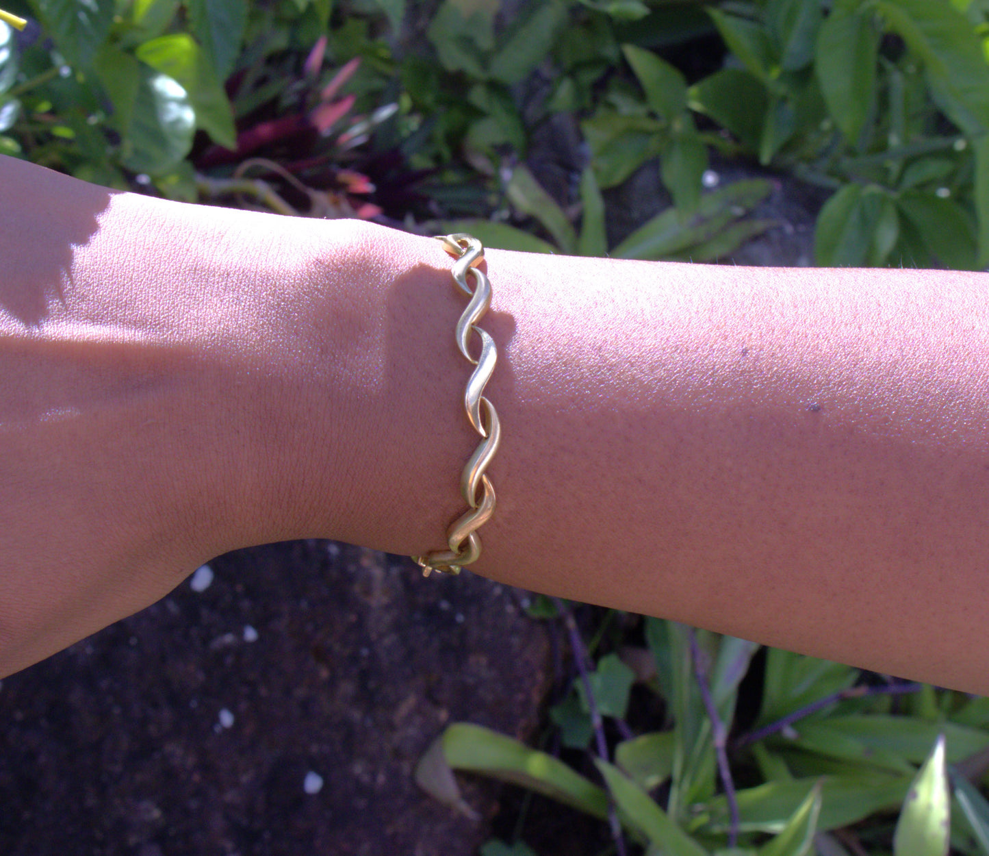 Italian Made Fancy Link Bracelet/Bangle in 18 Carat Solid Gold