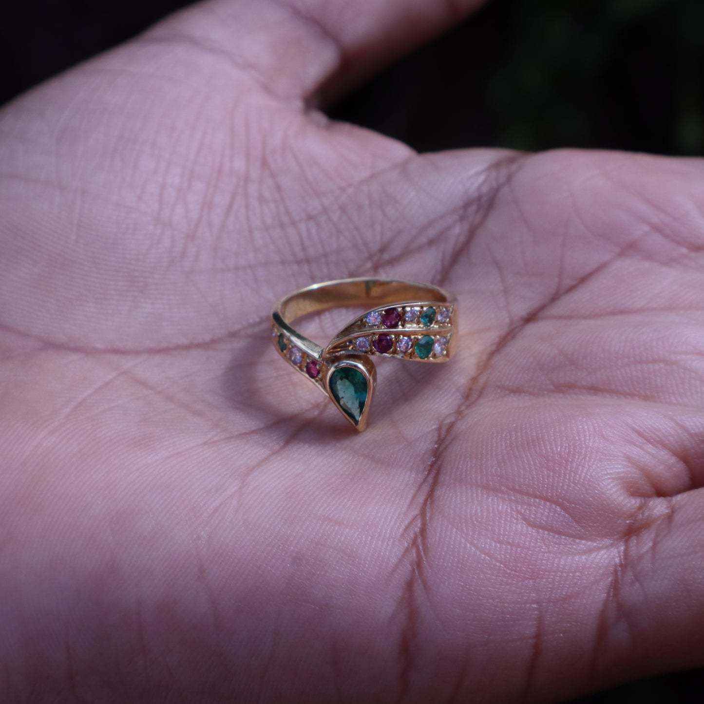 Vintage Emerald, Ruby and Diamond Ring in 18 Carat Solid Gold
