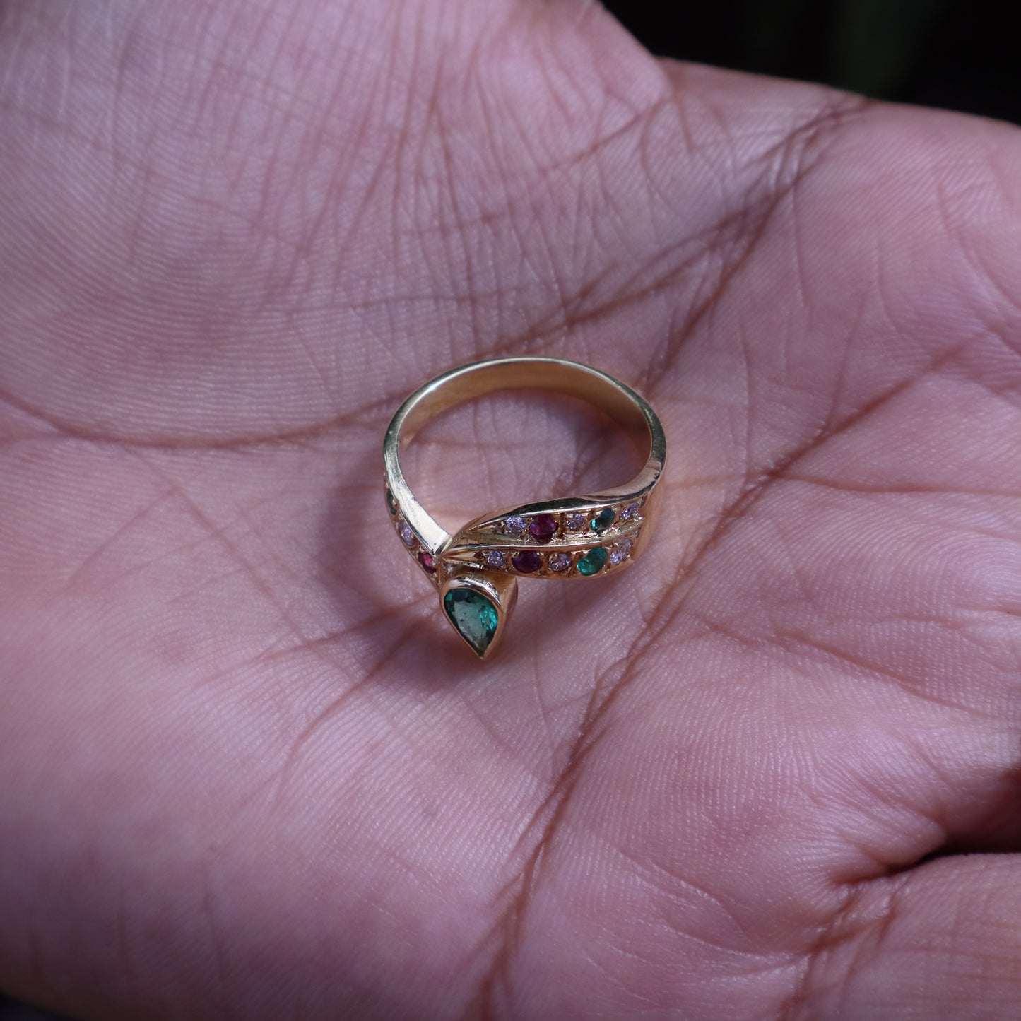 Vintage Emerald, Ruby and Diamond Ring in 18 Carat Solid Gold