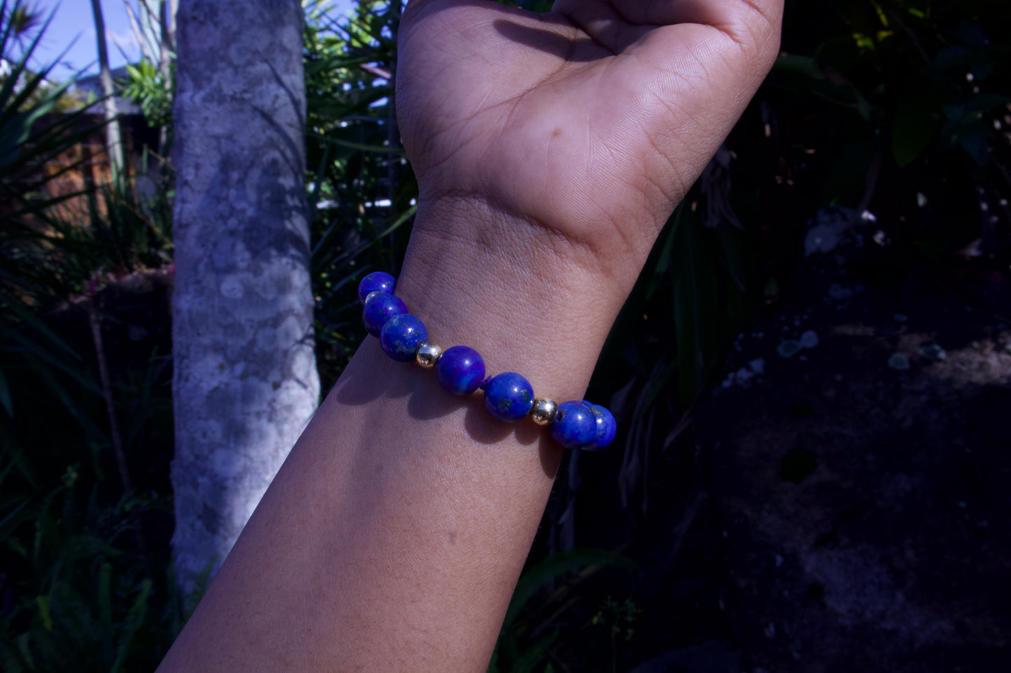 Vintage Lapis Lazuli Beads and 18 Carat Solid Gold Bracelet