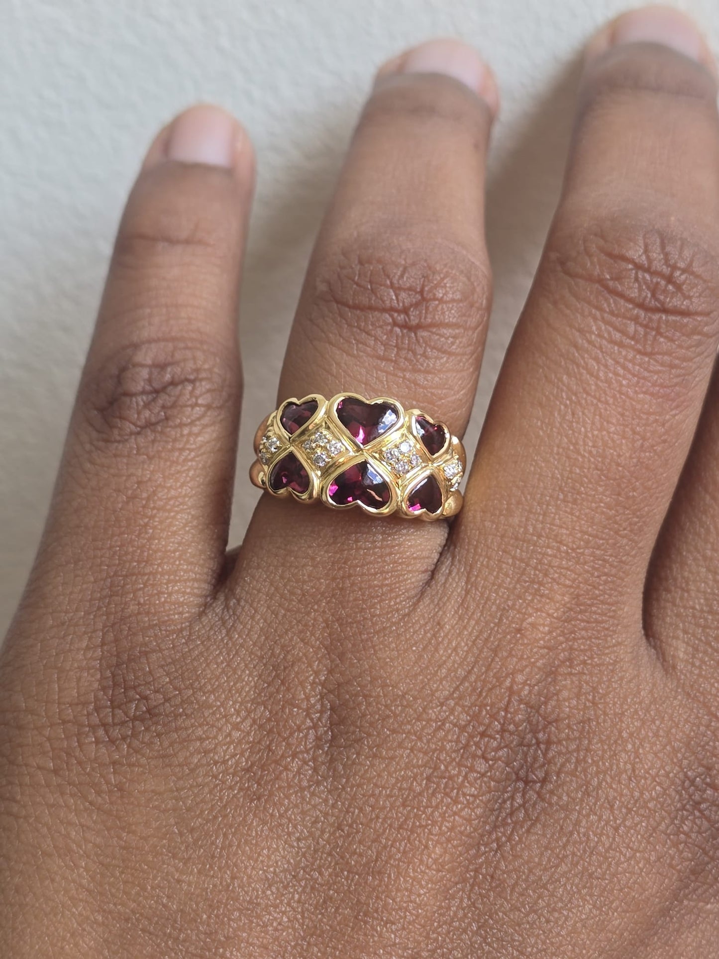 Vintage 18ct Gold Ponte Vecchio Garnet and Diamond Hearts Ring