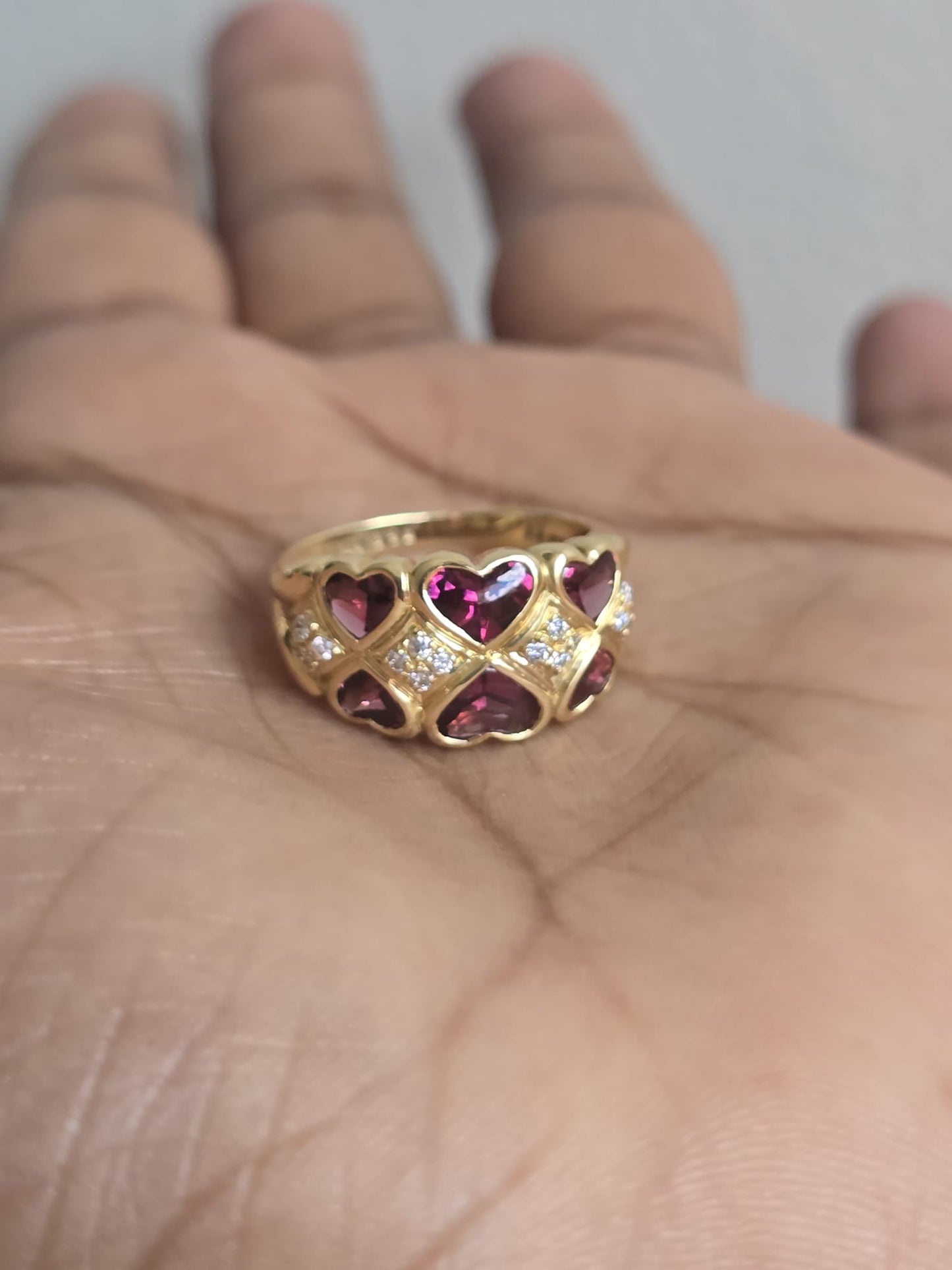 Vintage 18ct Gold Ponte Vecchio Garnet and Diamond Hearts Ring