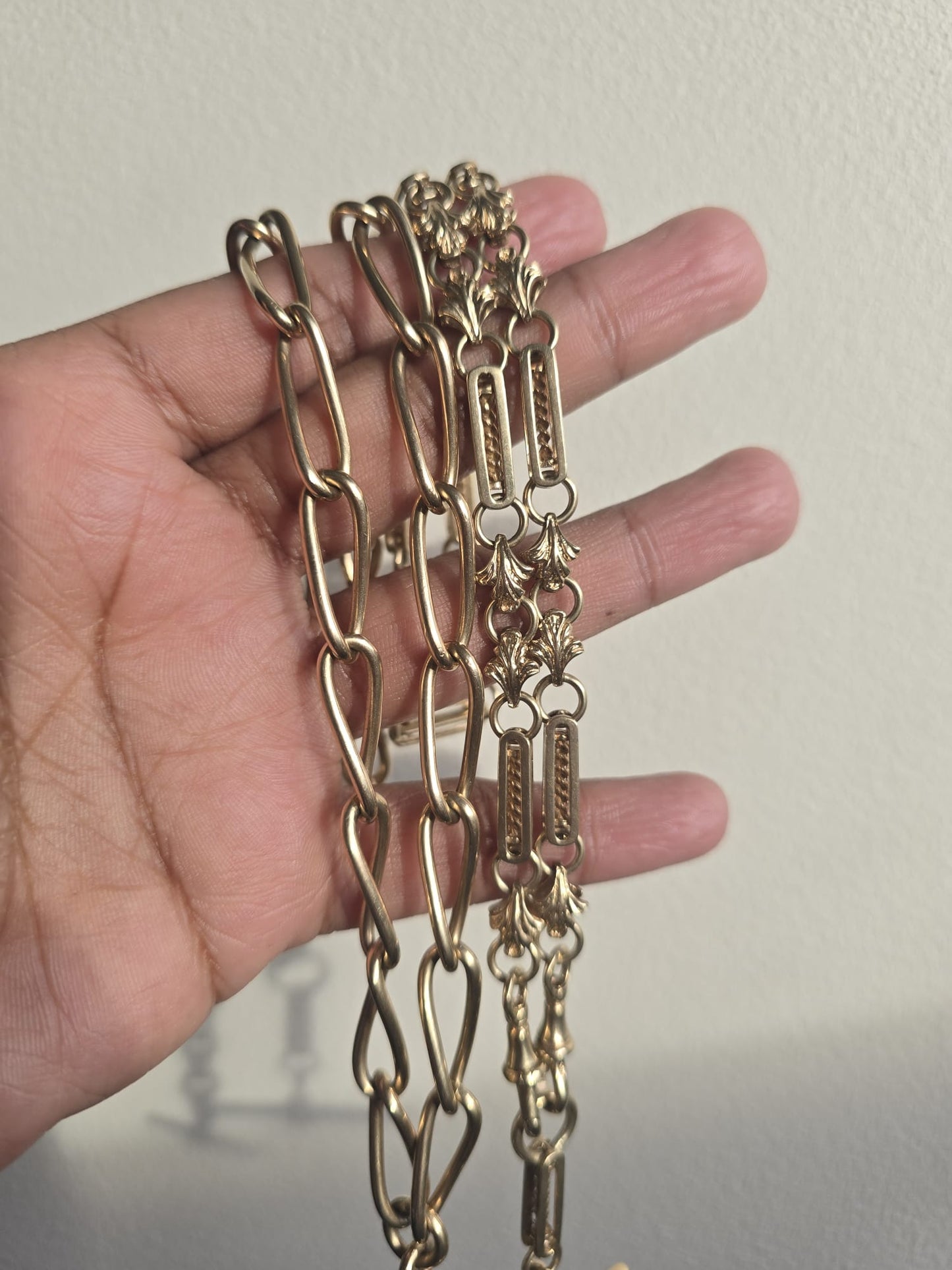 Vintage 9ct Gold Fancy Bar and Floral Link Albert Fob Chain