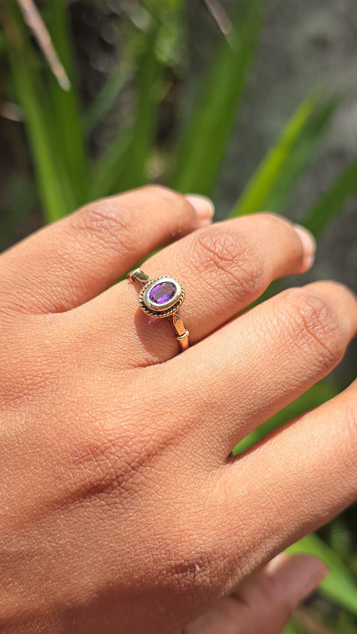 Vintage 9 Carat Amethyst Ring