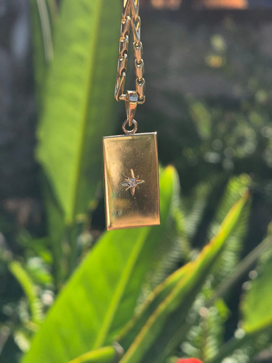 Vintage Star Set Diamond Pendant in 9k Gold