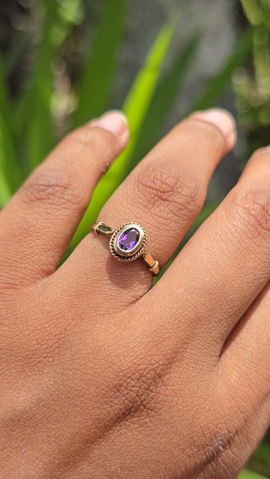 Vintage 9 Carat Amethyst Ring