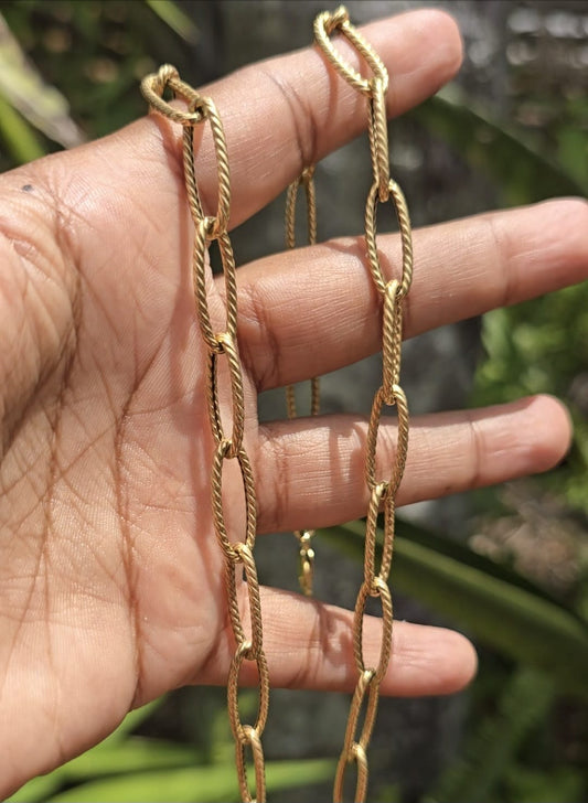 Vintage Paperclip Link Necklace in 9 Carat Gold