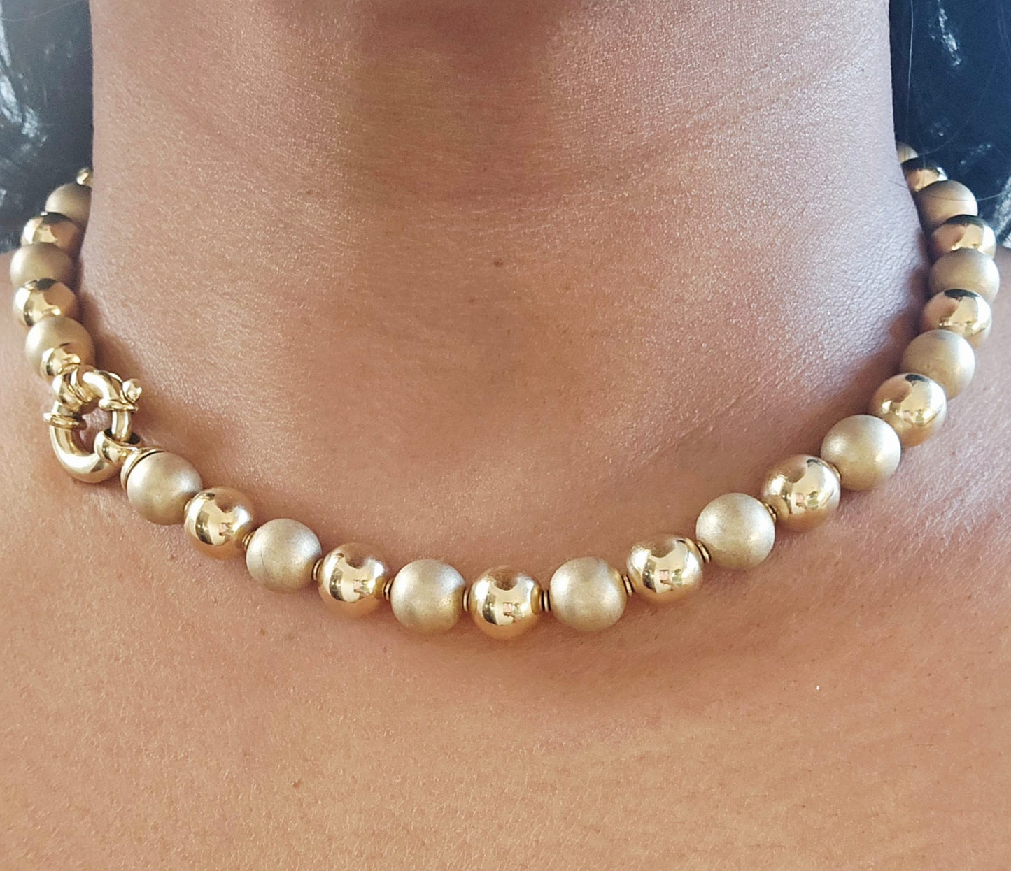 9 Carat Gold Beaded Bolt Ring Necklace