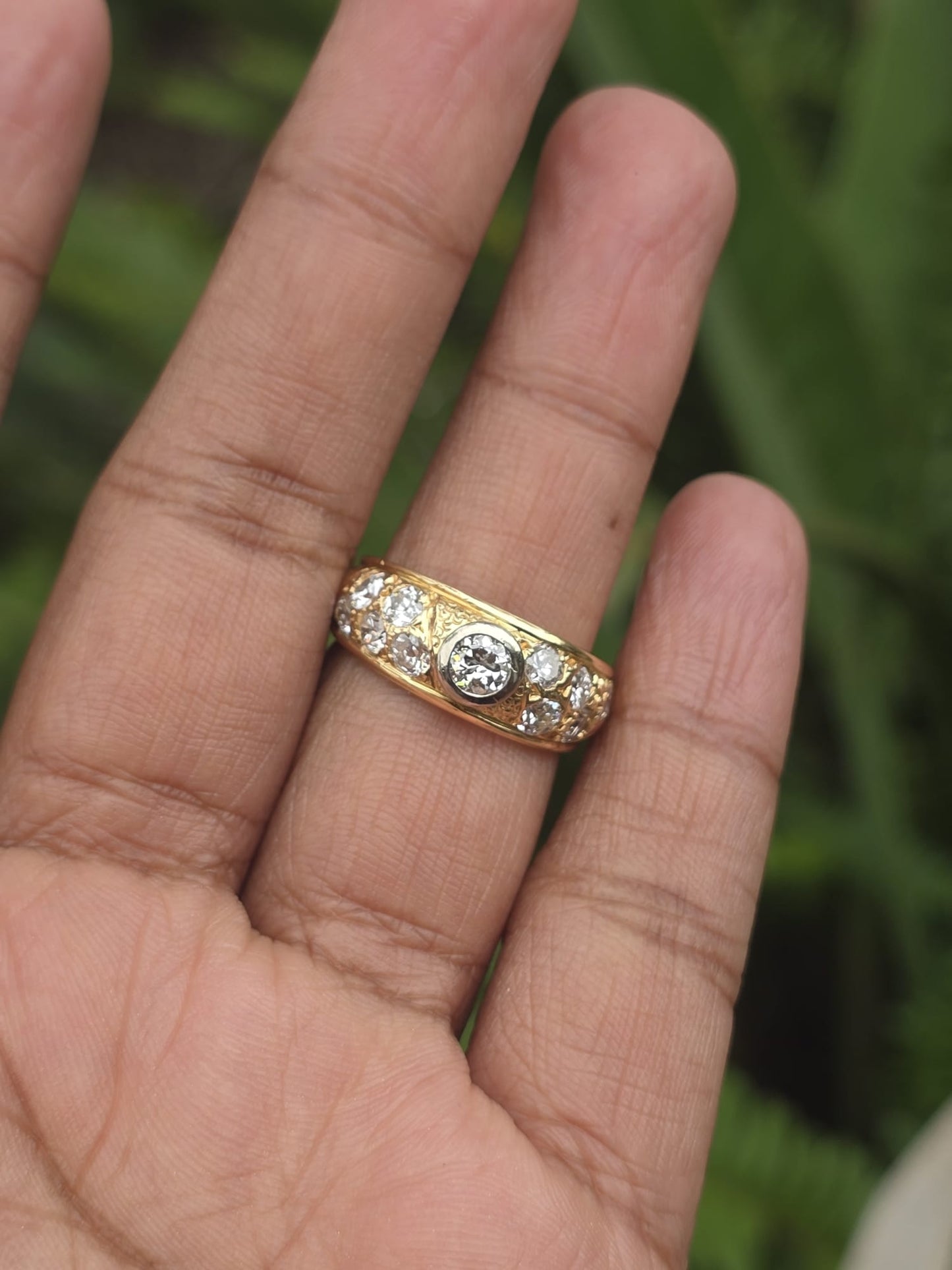 Vintage 18ct Gold Diamond Ring