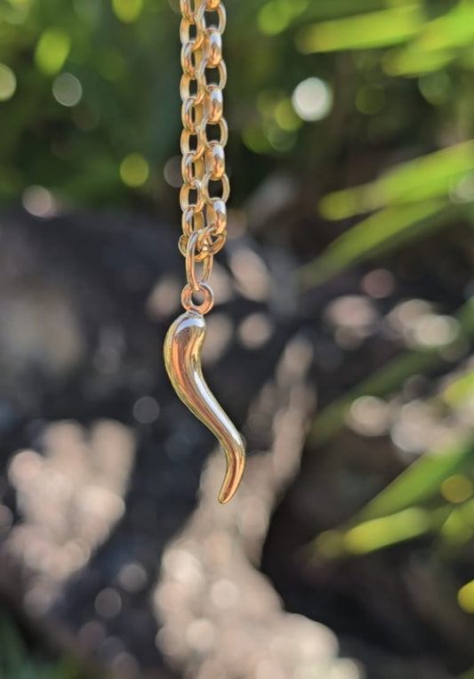 Vintage Cornicello Pendant in 9 Carat Solid Gold