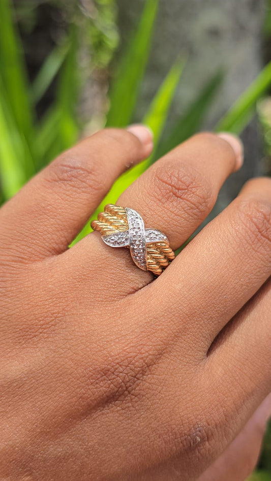 Vintage 'X' Cross 14 Carat Gold and Diamonds