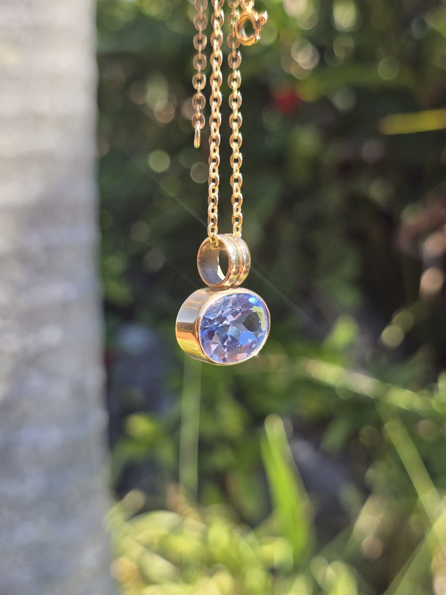 Topaz Pendant in 9 Carat Solid Gold