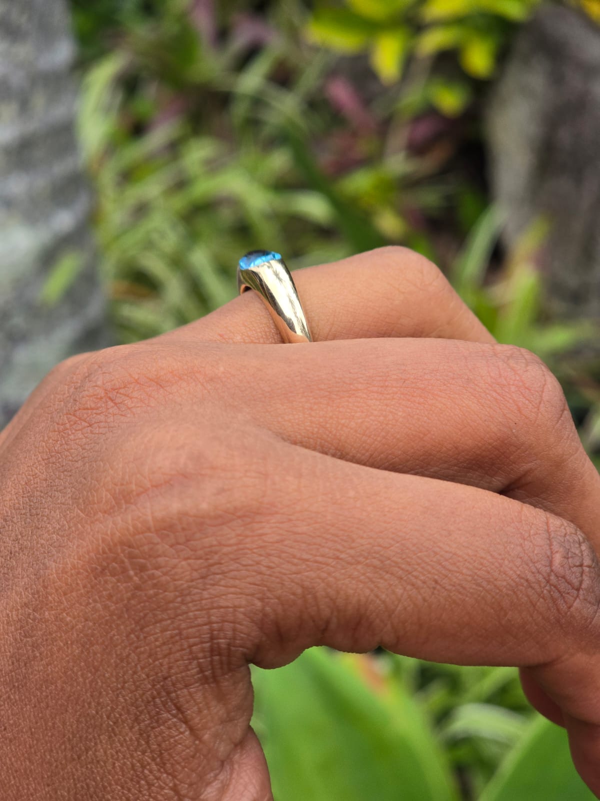 Vintage 9ct Gold Topaz Gypsy Ring