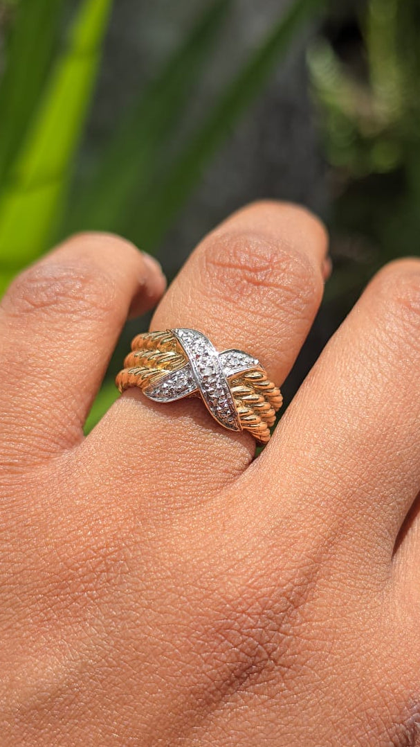 Vintage 'X' Cross 14 Carat Gold and Diamonds