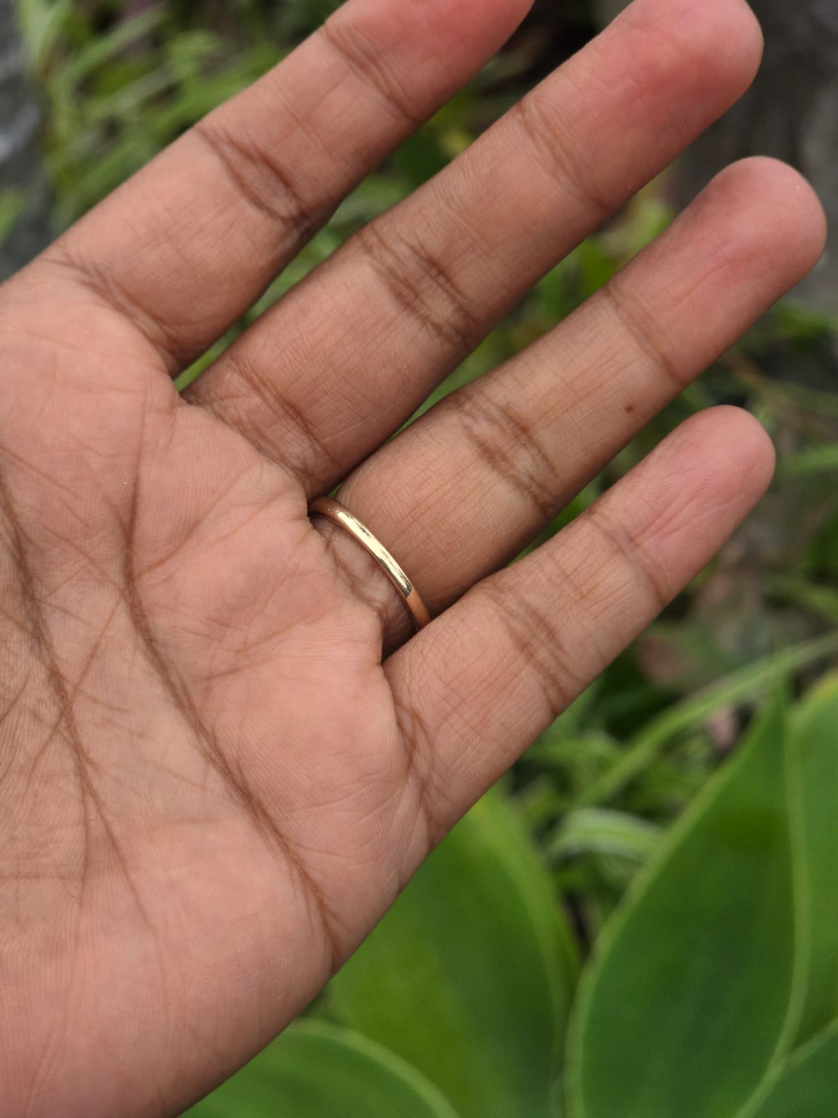 Vintage 9ct Gold Topaz Gypsy Ring